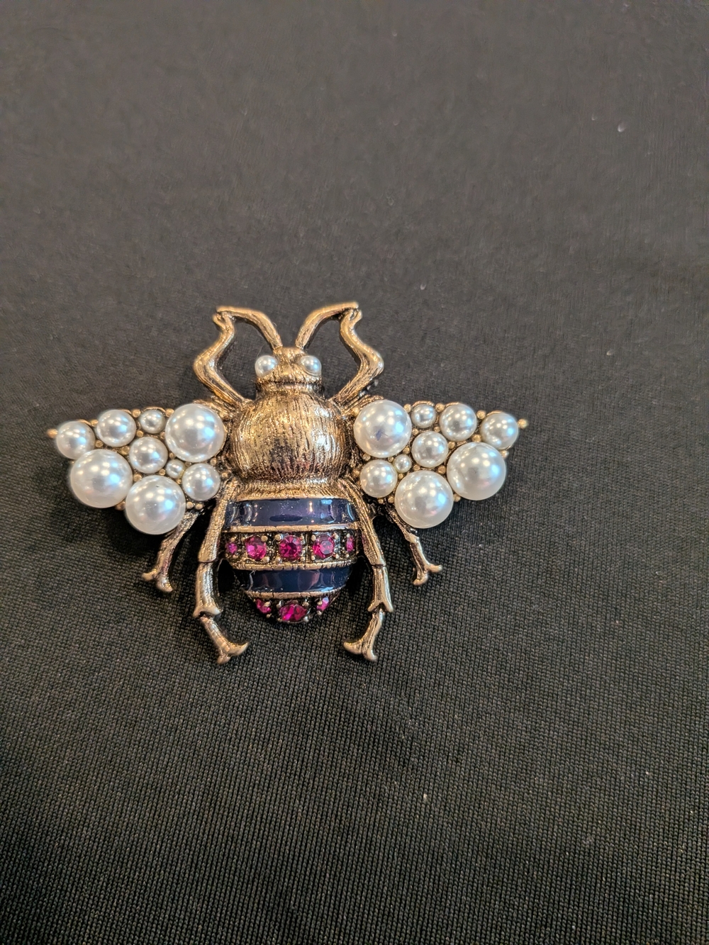 Vintage 1970s Pearl & Pink Crystal Bee Brooch - Gold Tone
